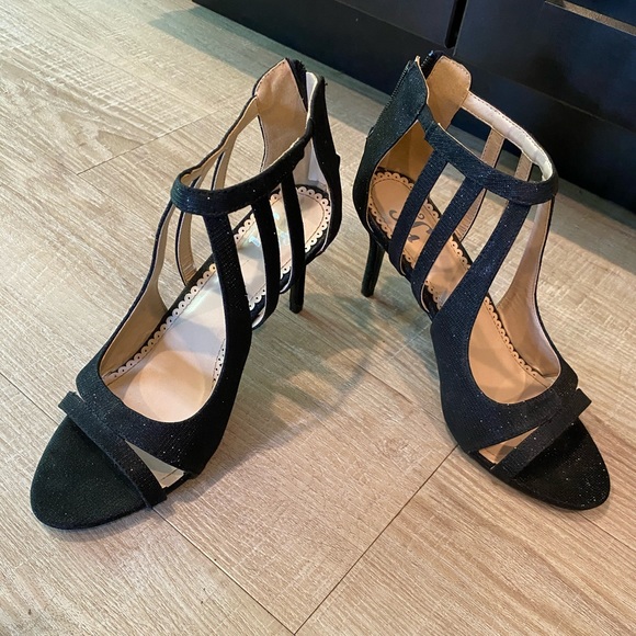 Shimmering black heels - Picture 3 of 5